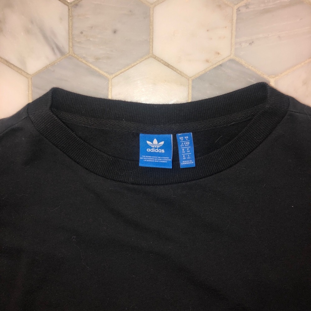 Crew Neck - Picture 2 of 3